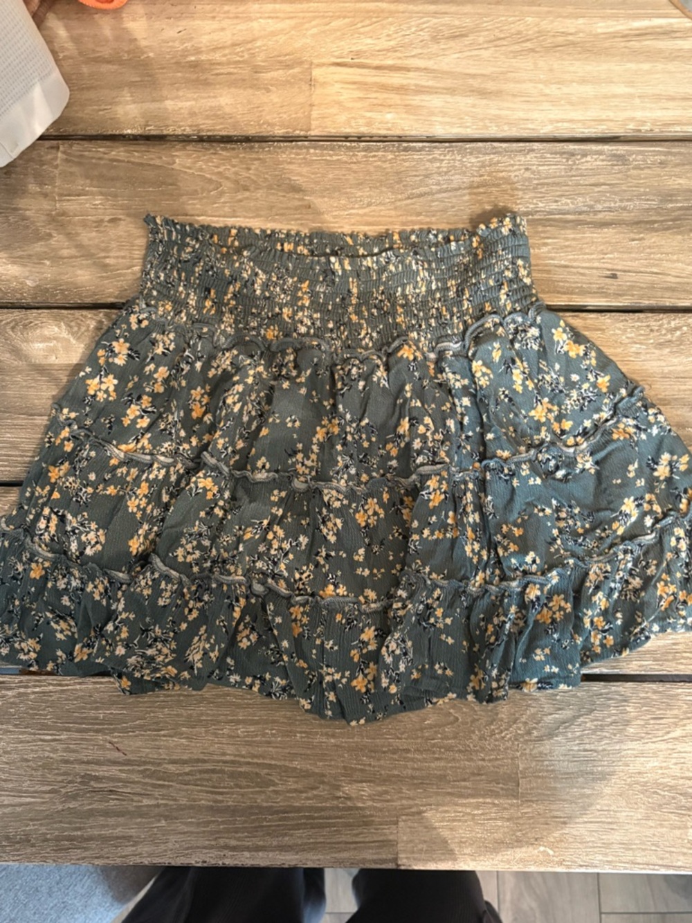 Pink Lily Olive Green Floral Smocked Ruffle Mini Skirt NWOT